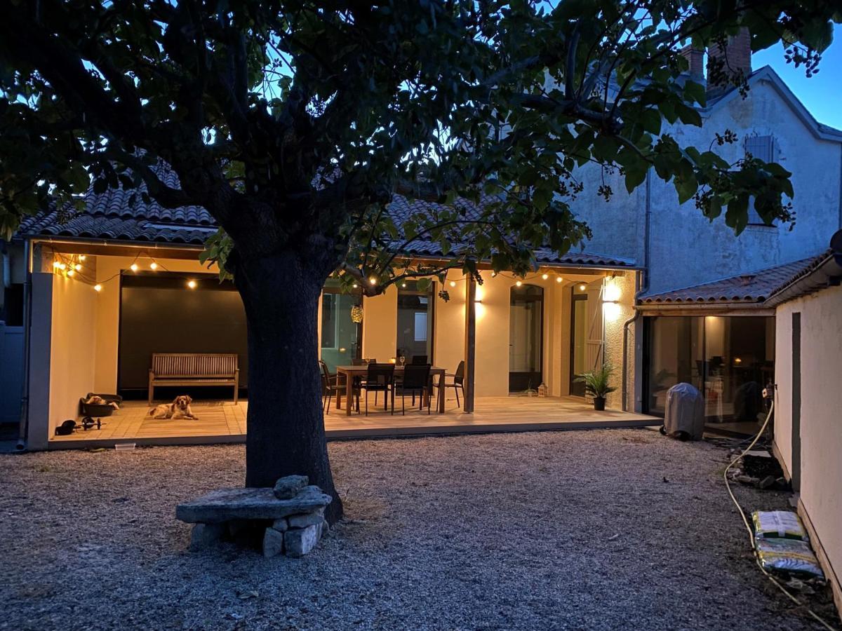 Villa Paulownia - A 1,2Km Des Plages - Tout Confort Au Coeur Du Bourg جارد سور مير المظهر الخارجي الصورة