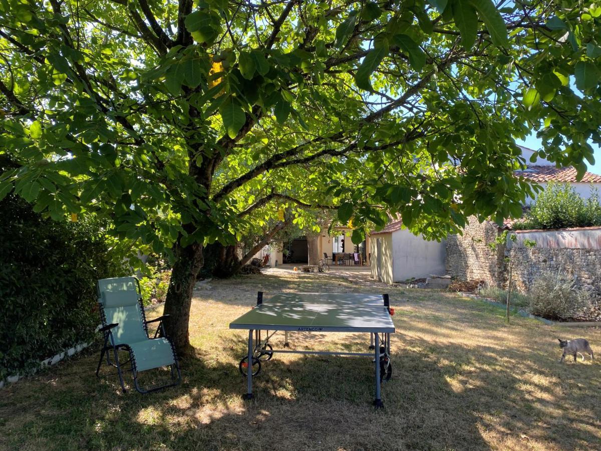 Villa Paulownia - A 1,2Km Des Plages - Tout Confort Au Coeur Du Bourg جارد سور مير المظهر الخارجي الصورة